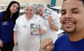 Visita aos trabalhadores das escolas estaduais de Ferraz de Vasconcelos da empresa WF