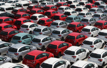 Governo anuncia corte de impostos para reduzir preço de carros de até R$ 120 mil